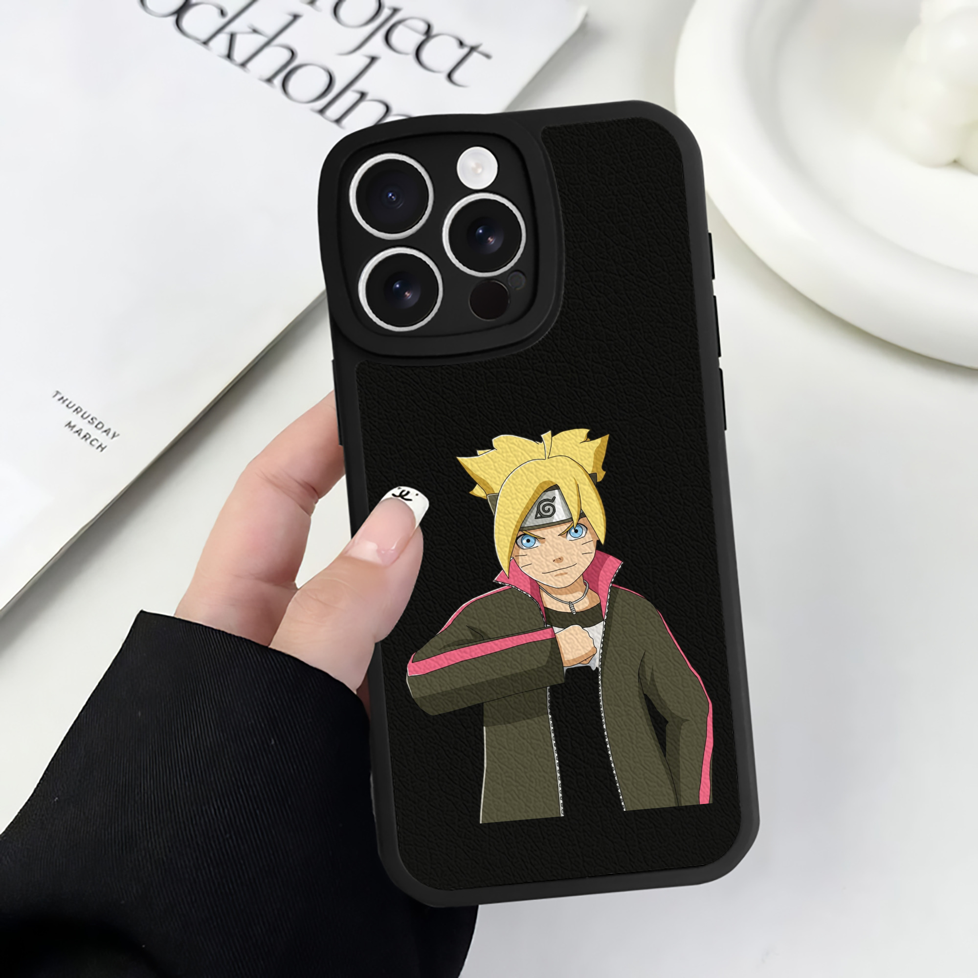 （画像用） NARUTO -ナルト- うずまき ボルト Uzumaki Boruto 【iPhone 16シリーズ対応】シリコンスマホケース（レザー調） 材質：シリコン